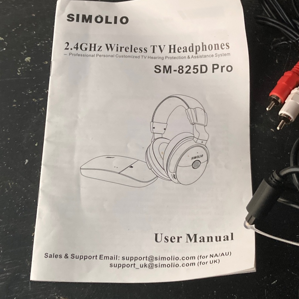 Hearing Impaired Wireless TV Headphones I HEADPHONES - Black Simolio